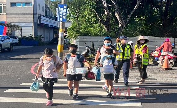 屏警啟動開學日護童專案　守護學童安全