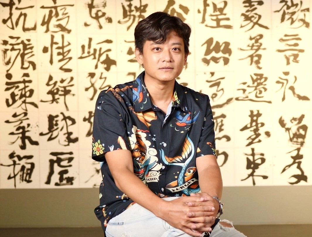 冠德玉山教育基金會於「2022 冠德 Book Date」系列活動邀請藝術家柯良志擔任領讀人,除舉辦閱讀沙龍分享藝術閱讀如何創造質感生活外,也推薦好書邀請民眾共讀並分享讀後心得。(圖/冠德玉山教育基金會提供)