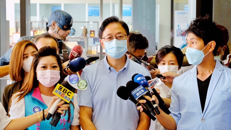 張善政反擊指研究案跟論文寫作不一樣,批對手抹黑。中央社