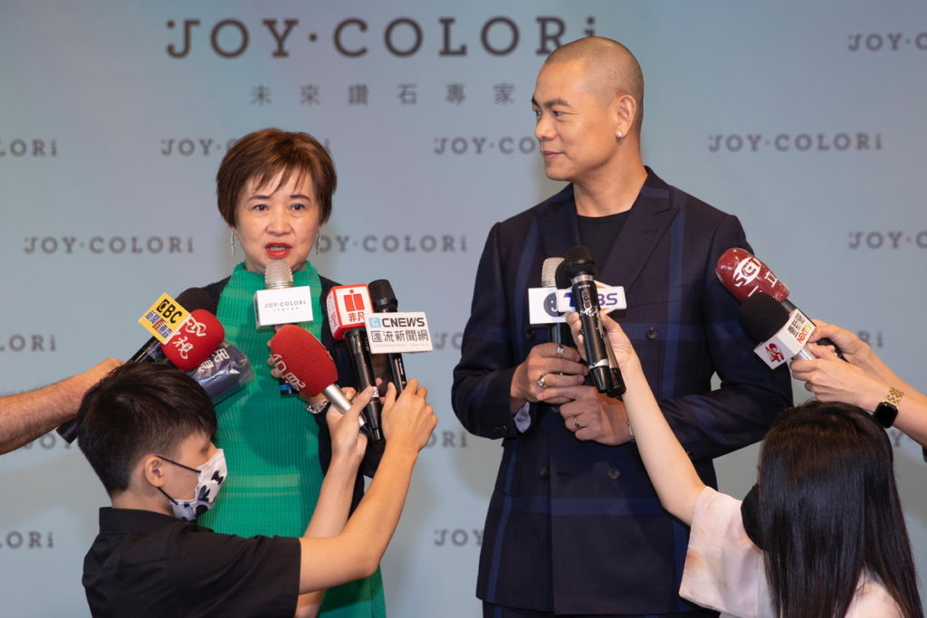 謝淑英與江振誠談論永續