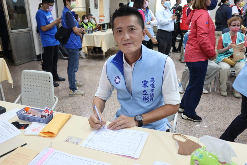 漾新聞|任內爭取超過8億預算 宋立彬登記參選尋求連任