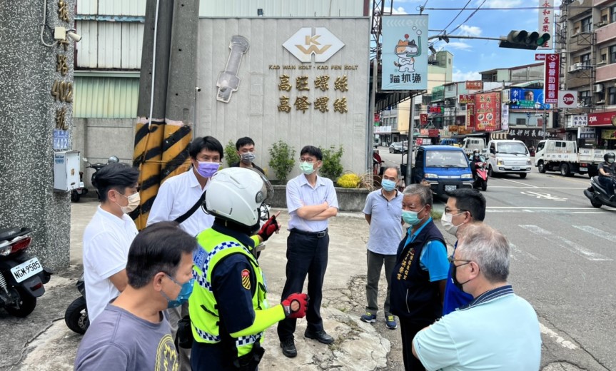 ▲警方收集轄內高風險路口交通事故資訊，經相關路權機關會勘，評估是否調整號誌時制     (圖/台中市警察局 提供)