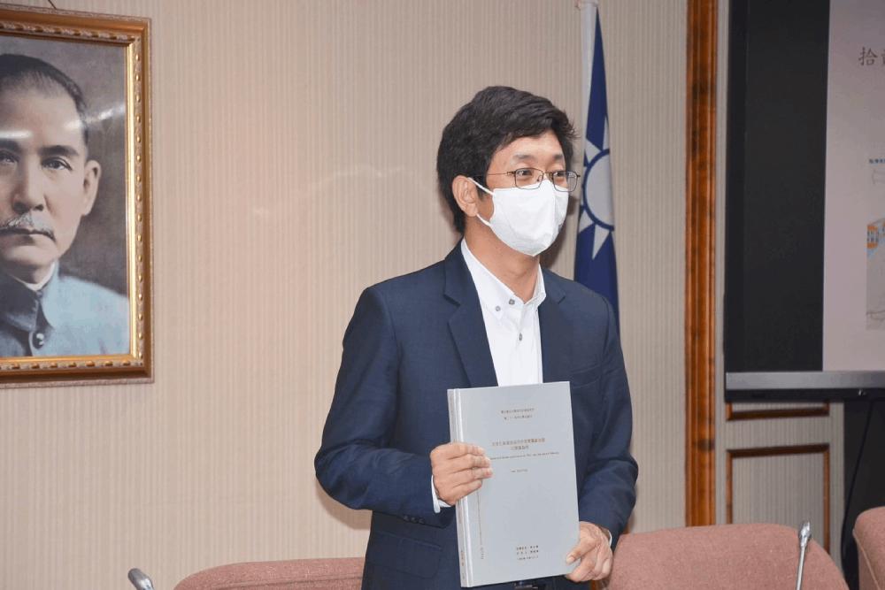 蔡適應反駁博士論文抄襲 時力:坦承漏列參考文獻是知道禁不起檢驗 38 S 42778626