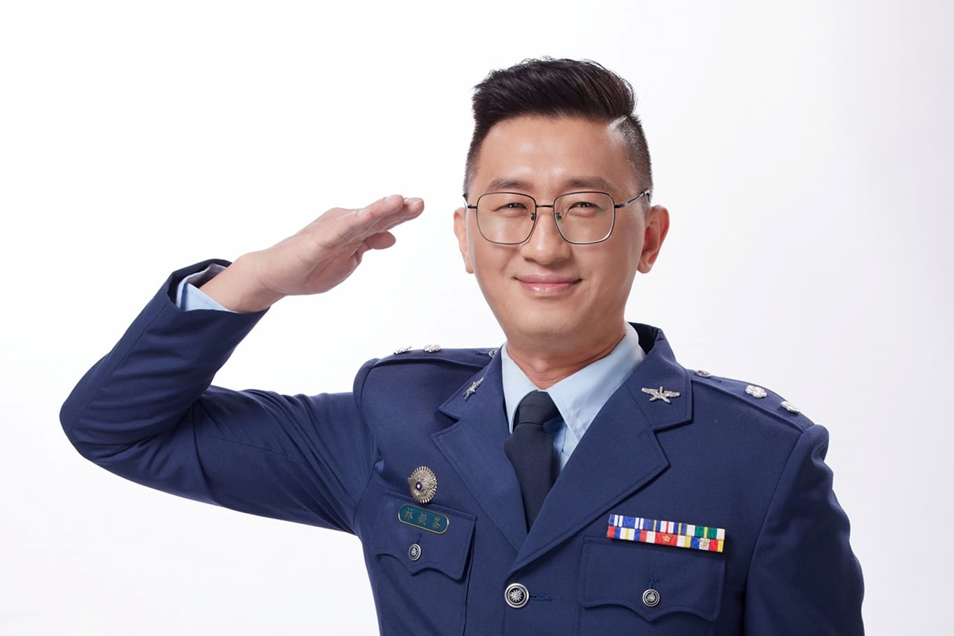 【新世代參選 2-2】綁樁怪象大曝光!公益退役軍官林毓峯 要讓基隆動起來 42 【獨家】共機頻越海峽中線 林毓峯爆料:國軍可以飛彈鎖定嚇退 但三軍統帥默不作聲