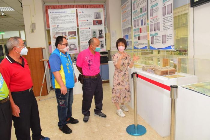 南投地政檔案文物暨南投之美油畫聯展 展期至年底歡迎參觀