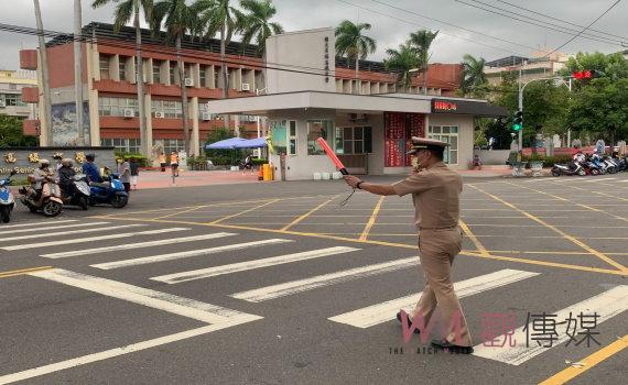 榮耀九三、齊心國防 九三軍人節員林高中慰勞教官