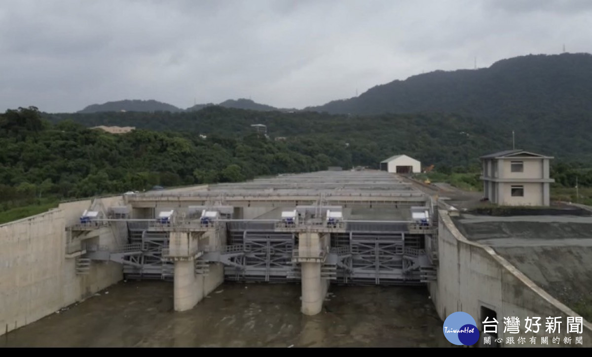 石門水庫阿姆坪防淤隧道首次啓用，排洪兼防淤。
