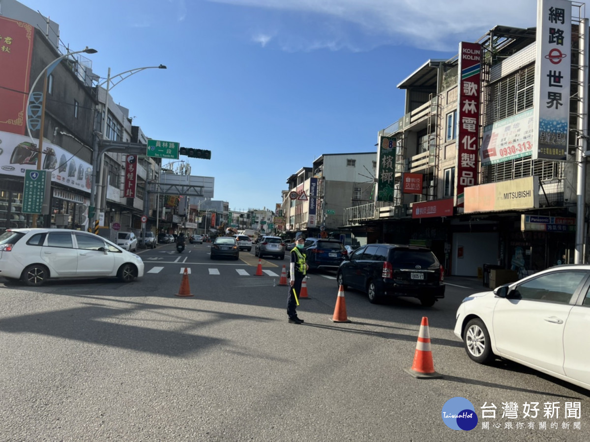 大溪警方特別列出易壅塞路段供民眾參考,提供建議替代道路,以期提早因應。<br /><br /> <br /><br />