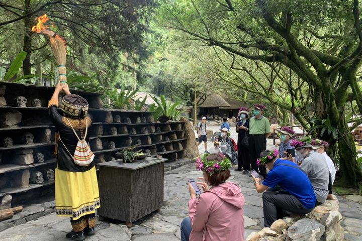 中秋連假/樂園不漲價!兩人同行千元送日月潭纜車無限搭