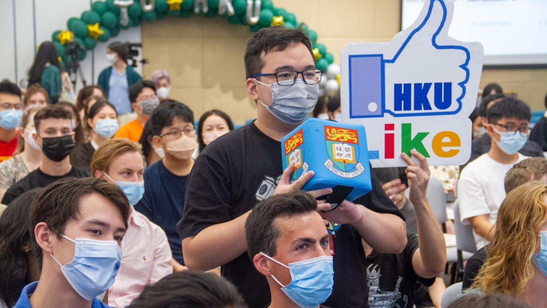 香港大學國際知名度高,吸引不少外國人就讀。 翻攝香港大學臉書