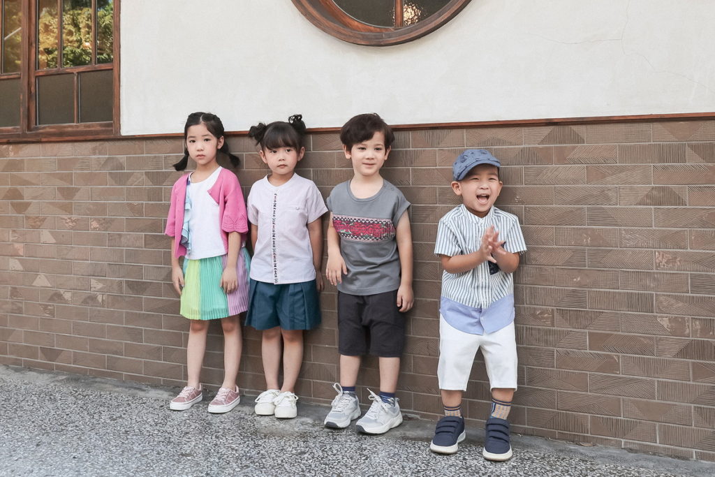 YUAN圓 品牌官網開站獨家限量優惠商品:左起如意優惠三件組 原價$8,380 _ $8,980 特價$4,660,圓滿優惠二件組 原價$5,890 _$5,490 特價$3,500,平安優惠四件組 原價$4,580 _$4,180 特價$2,500,福氣優惠三