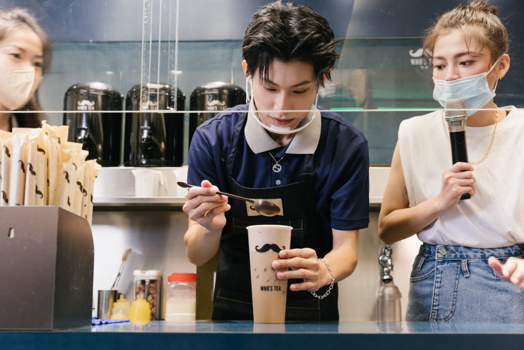 原子少年 x 鬍子茶 一日店長