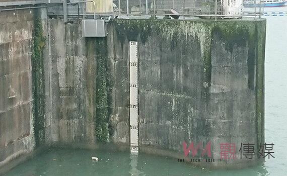 梅花颱風帶來豪雨 石門水庫接近滿水位進行調節性放水