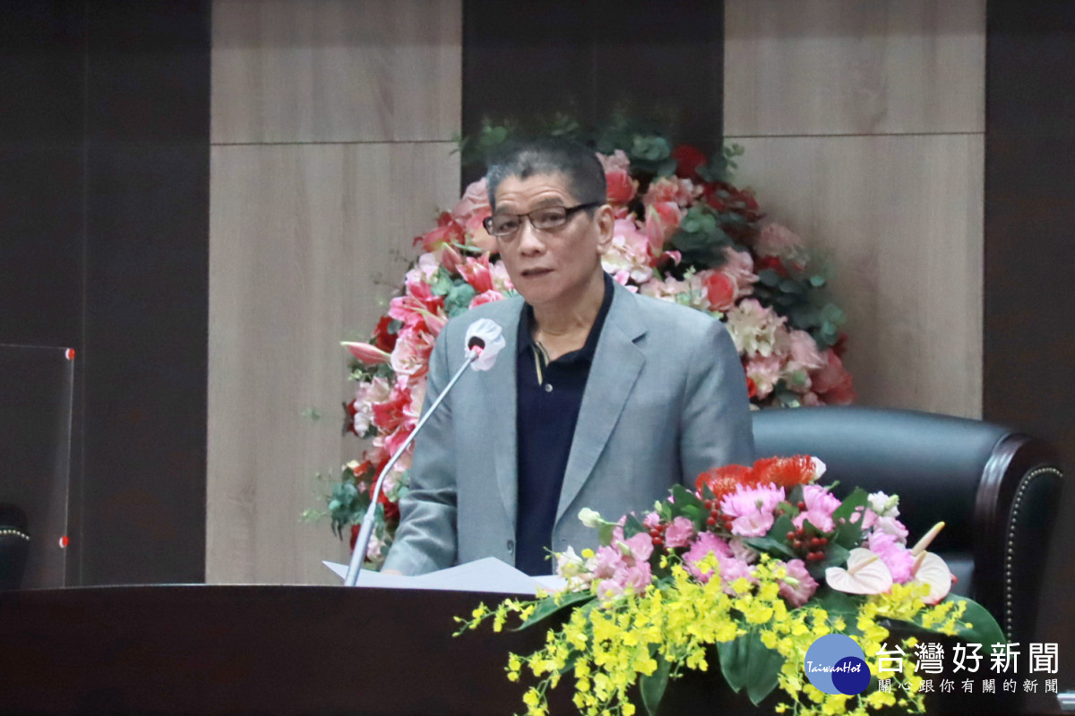 何議長仍希望同仁用心監督縣政。（記者扶小萍攝）