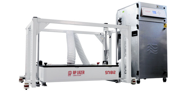 AP Lazer SN1812LR system with a Purex fume extractor (lowest position).