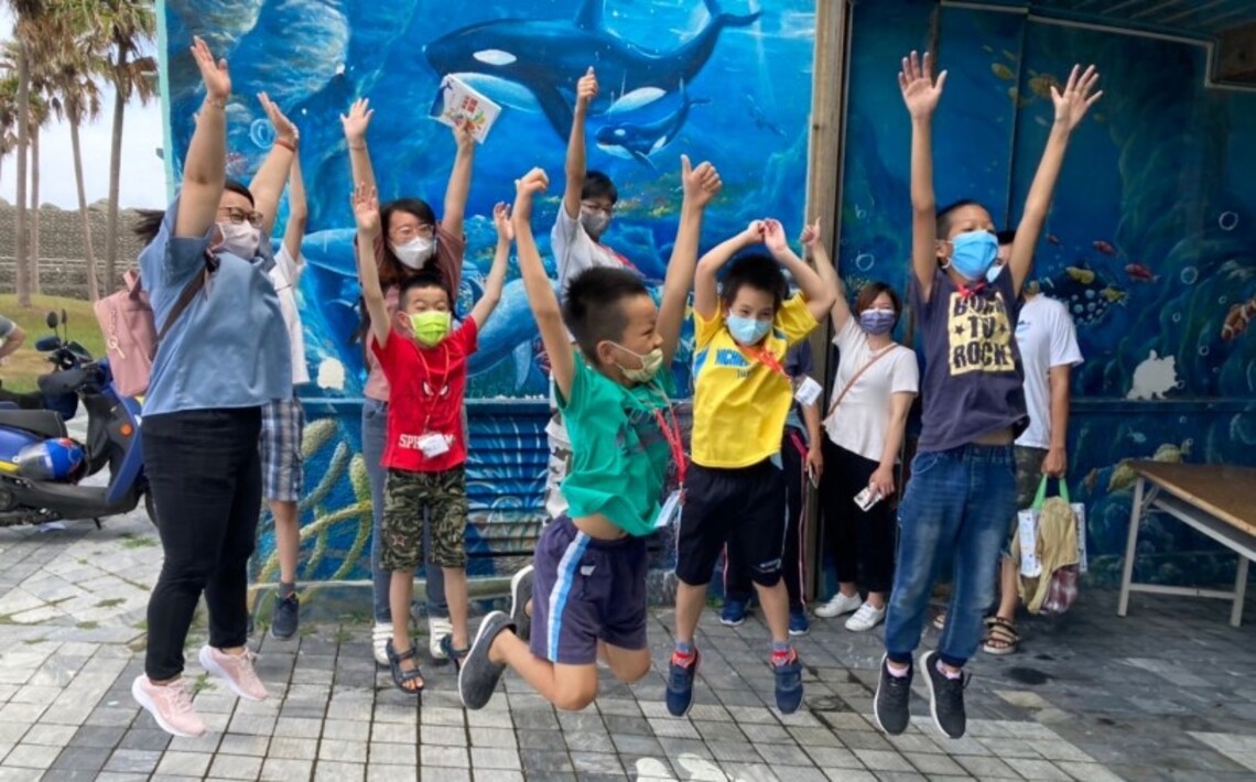 花蓮縣身心障礙學生認識海洋及鯨豚生態親子共遊之旅 慢飛天使船班‧親子出航遨遊