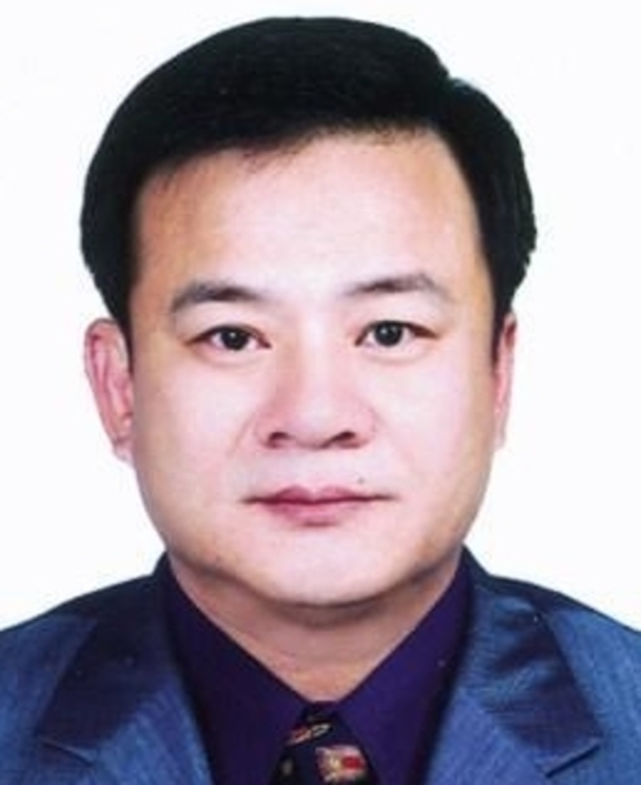 蟑螂騎腳踏車到東片村乞討, 鄉代出面勸導 /波新聞