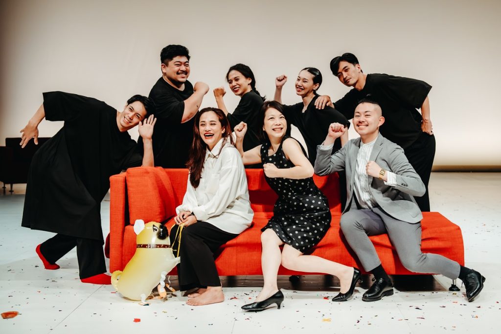 歌劇院駐館藝術家楊乃璇《Je suis en forme》我的老派,我的派對 彩排記者會大合照。(圖/歌劇院提供)