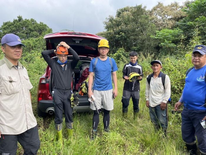 民眾上山採藥失聯 消防聯合警察全力搜救