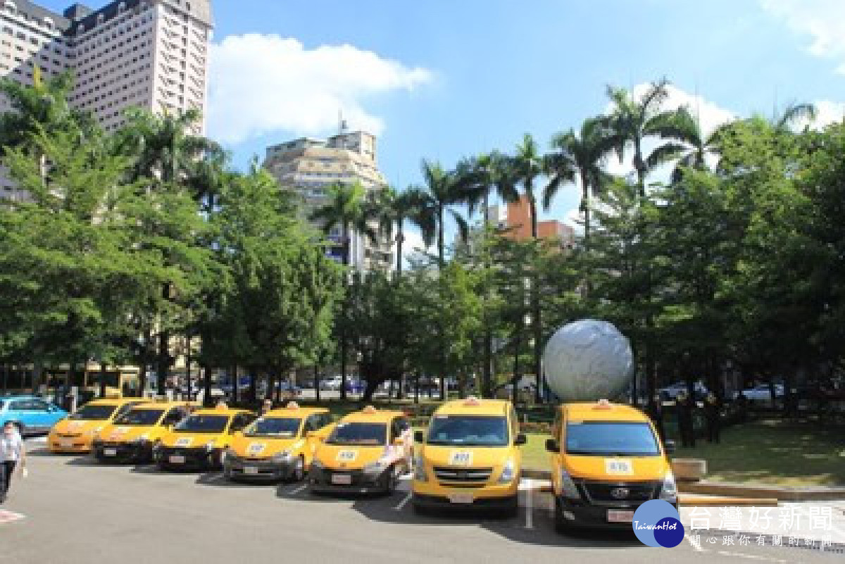 小黃公車服務上路後廣受好評