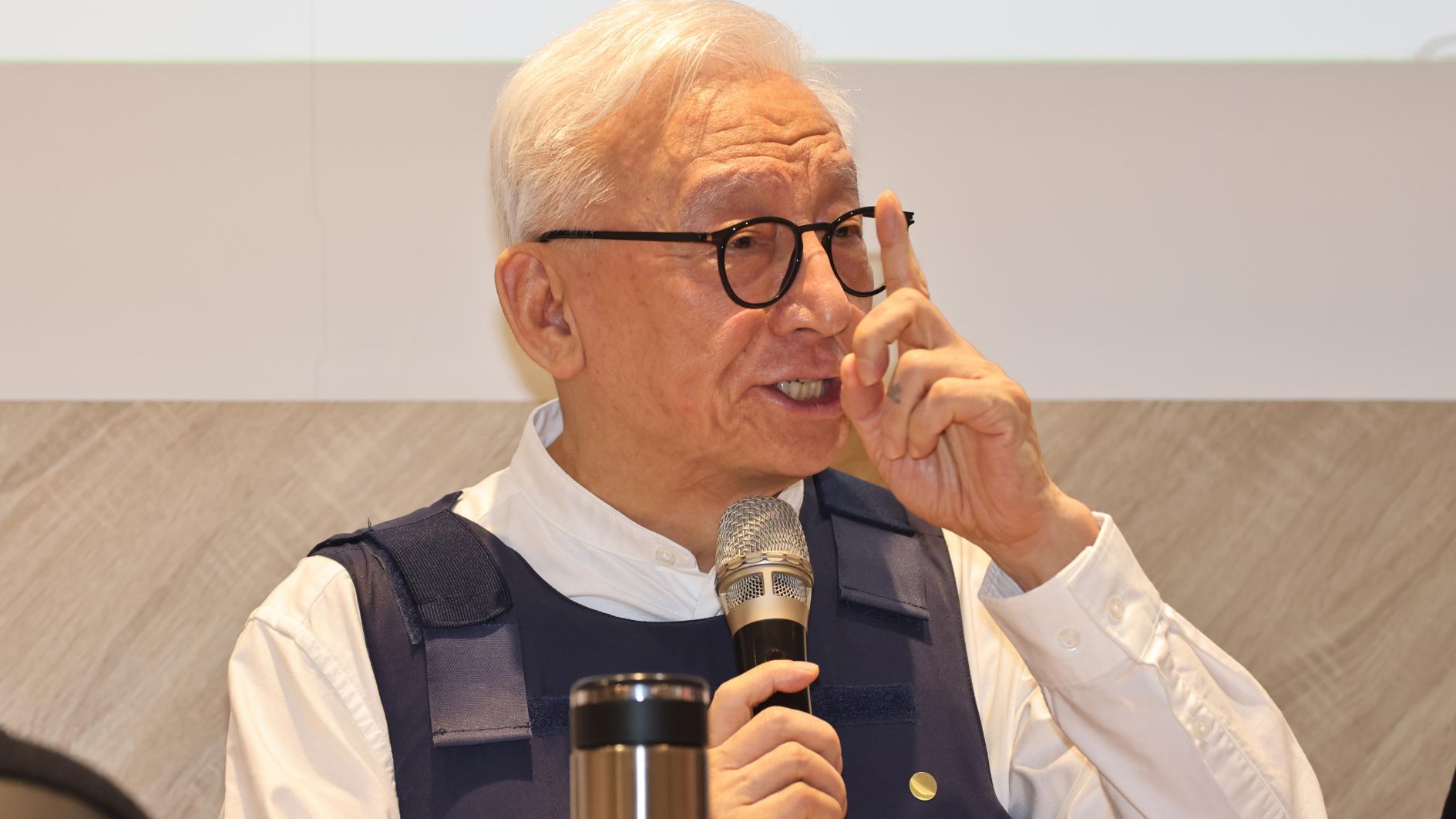 曹興誠與台灣無人機製造商接洽,計畫快速打造出100萬架攻擊無人機。資料照片/林啟弘攝