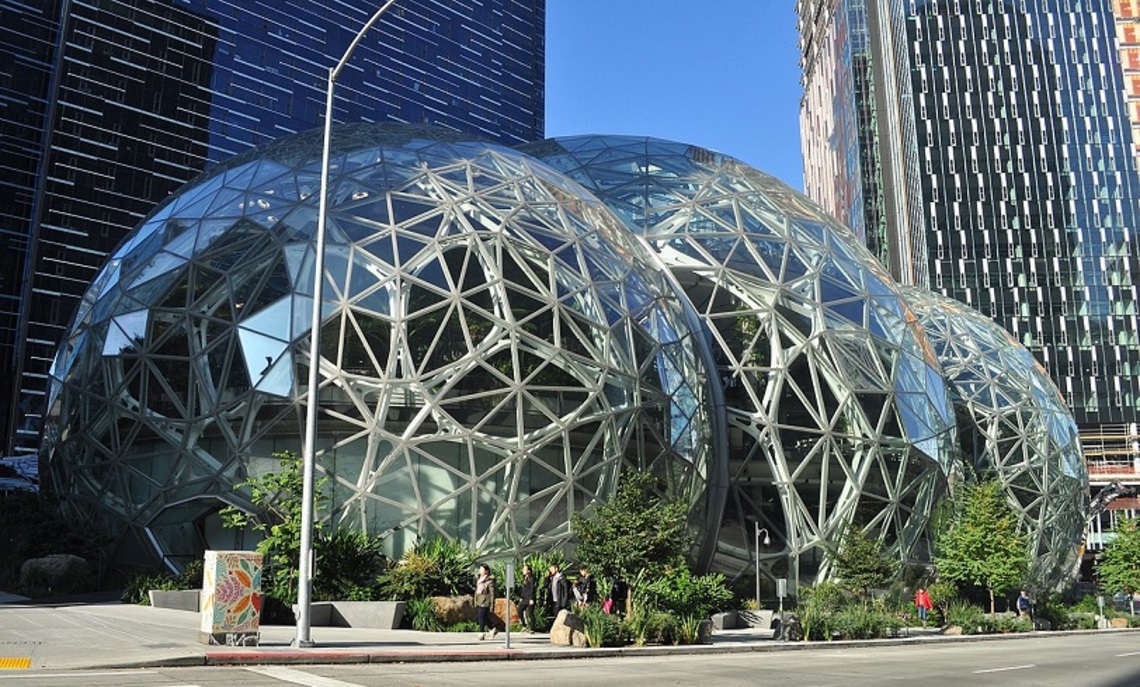 Amazon的貨運航班增長速度創疫情來新低