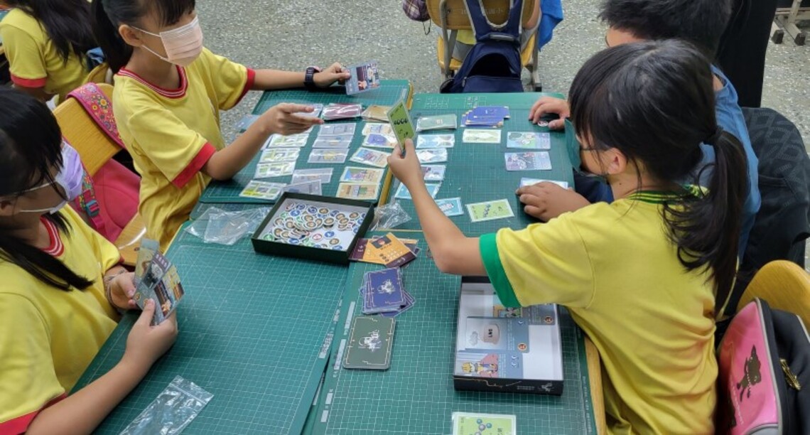 讓學生從小認識工業管線安全與應變    經發局走入小學校園演練