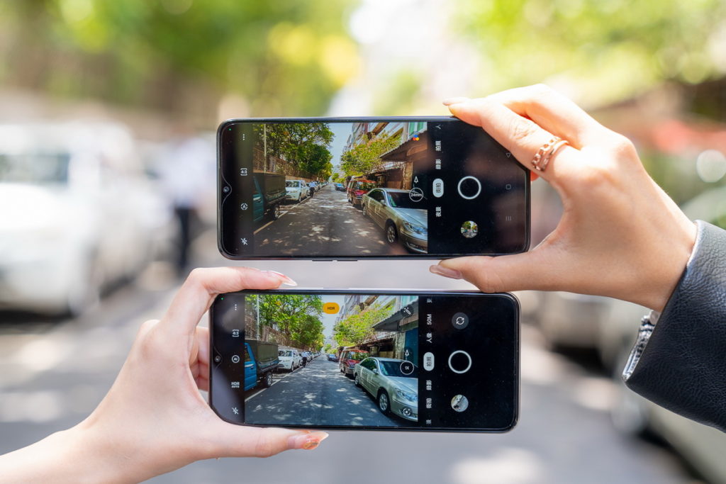 realme 9i 5G搭載潮拍三鏡頭+街頭攝影模式,快速捕捉轉瞬即逝的美好時刻;再搭配新潮復古濾鏡,輕鬆營造感性氛圍,街拍故事大片秒出圈。_2