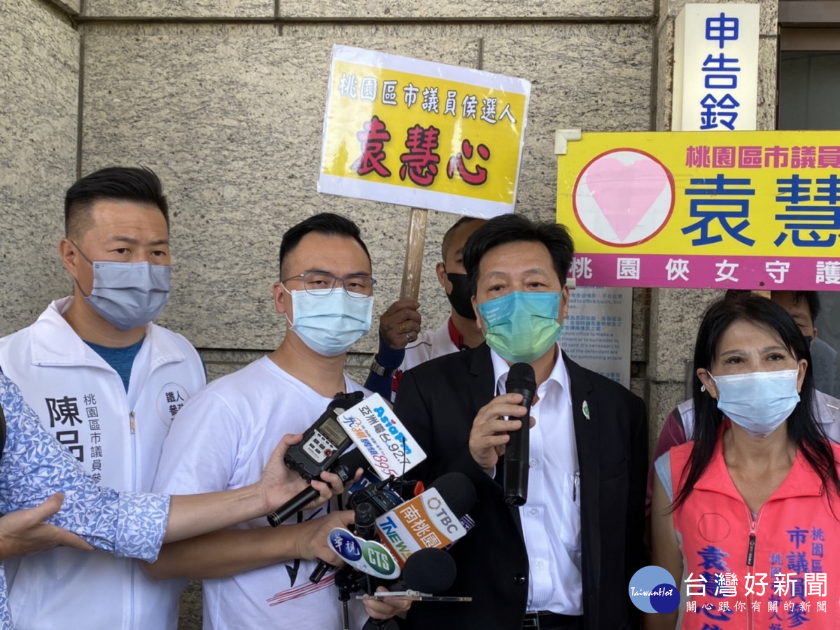 按鈴告發鄭文燦 鄭寶清:桃園八德羽球場天花板崩塌誰是元凶?
