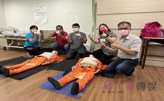 充實服務人員專業 南投榮服處社區組長取得長照專長證書