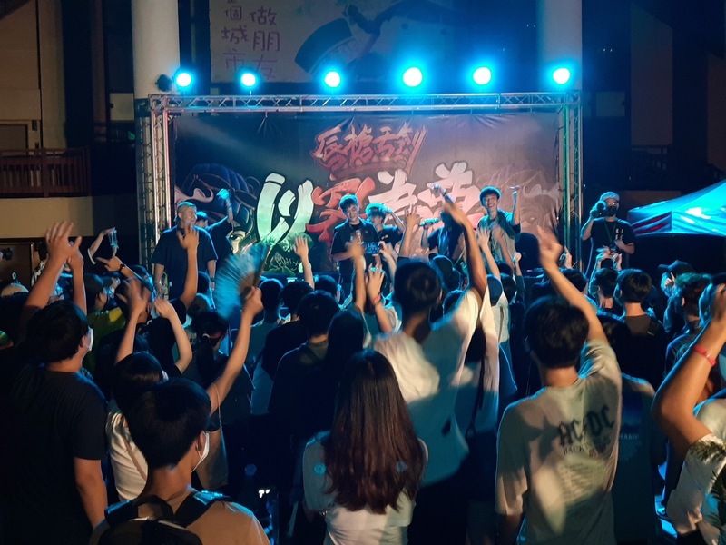 漾新聞|客語也可以玩Rap! 高市客委會辦「唇槍舌劍X以客為尊」客家Rap Battle競賽