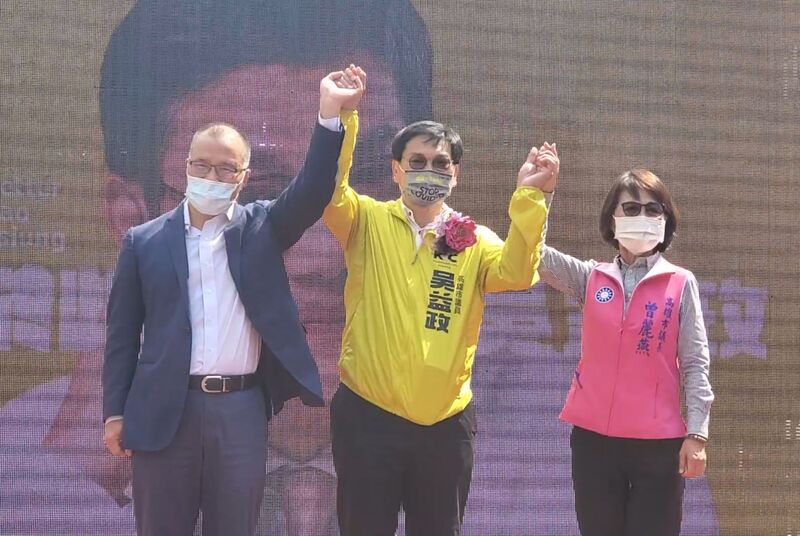 影/高雄市前副市長葉匡時為什麼要力挺無黨籍的他參選連任6連霸?知道原因之後你會很佩服!