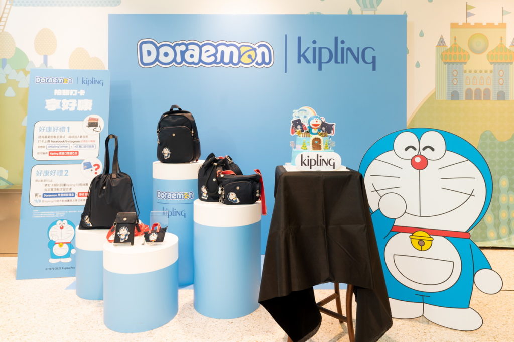 Kipling在新光三越台北信義新天地A11 B1打造專屬哆啦A夢主題拍照區。