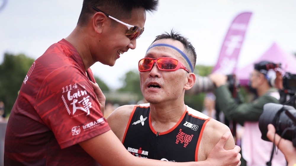 IRONMAN 70.3 墾丁最大團 動無礙 2022 續寫感動故事