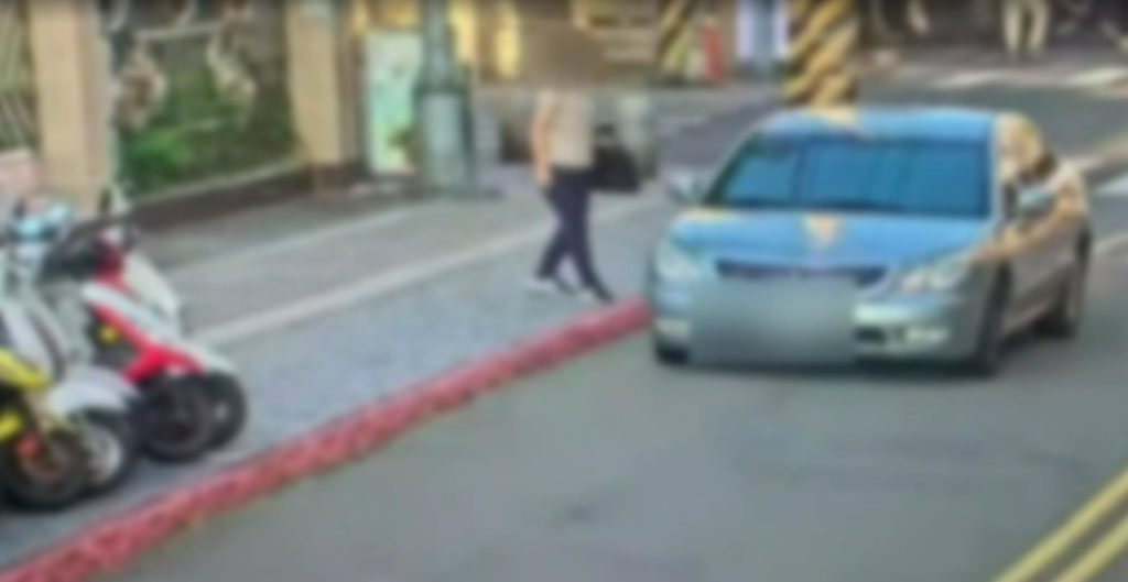 受害者上了賊車監視器畫面