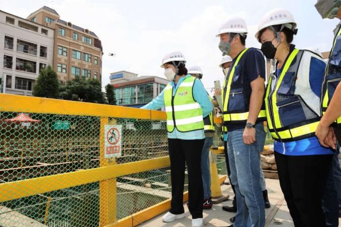 張麗善視察虎尾公安路立體停車場新建工程進度