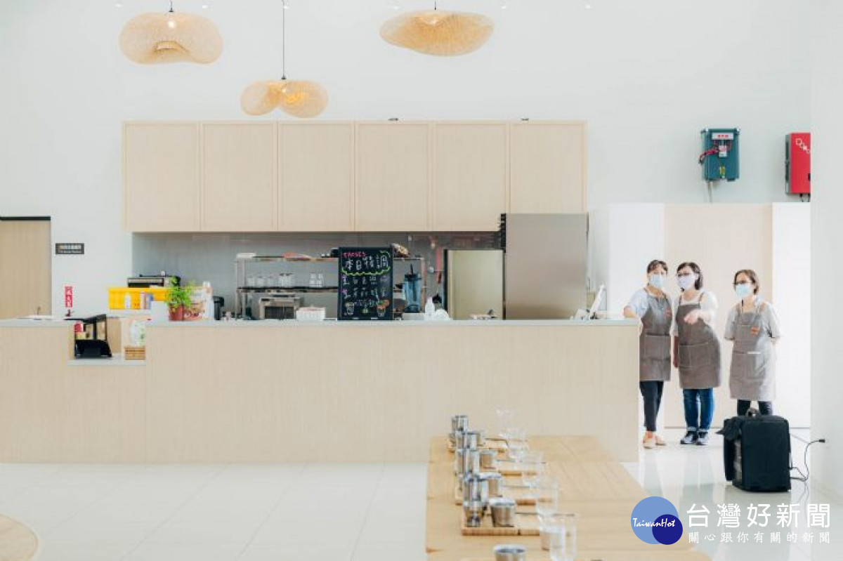 SIS」啟用,打造培力示範場域、手作品展售空間,支持女性找回自信與力量。<br /><br /> <br /><br />