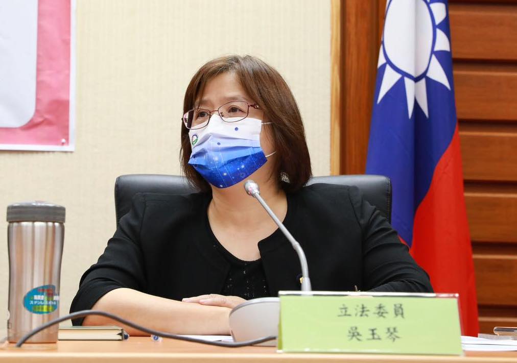 吳玉琴委員認為一體適用《勞基法》才能保障家事移工勞動權益。翻攝吳玉琴臉書