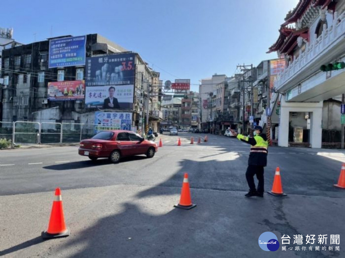 連假期間市民朋友出遊，務必謹記及遵守「不超速、不逼車、不無照駕駛」等安全駕駛守則。