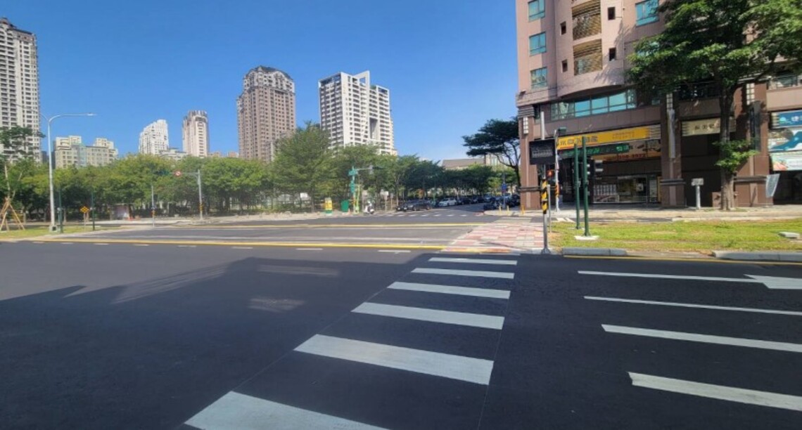 輕軌沿線瀝青混凝土委請養工處刨鋪道路屬工程慣例     捷運局：公開透明絕無不法