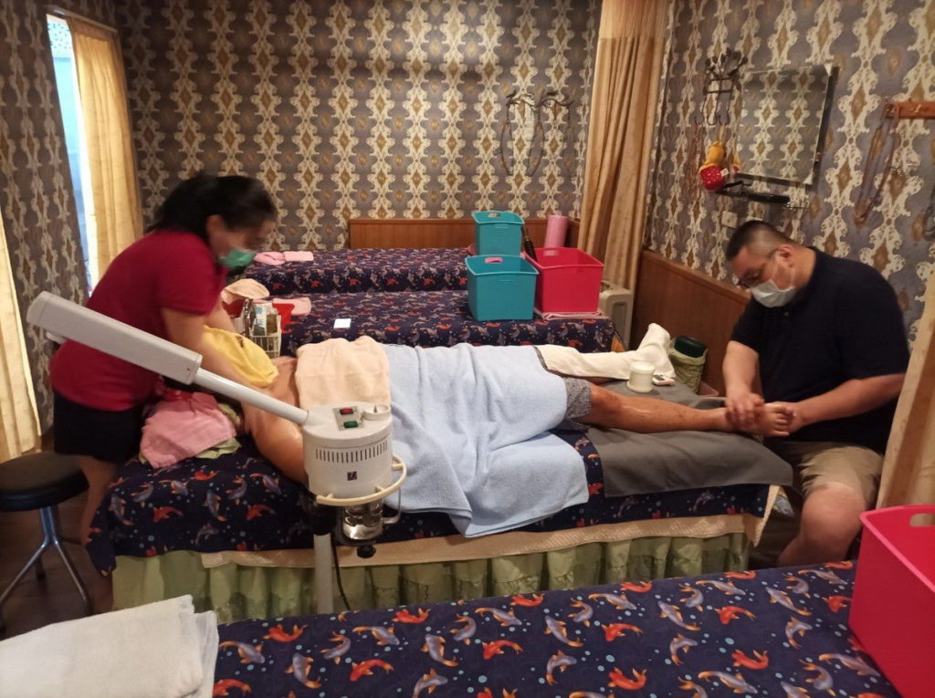 條通商圈的養生館,幫助消費者舒壓