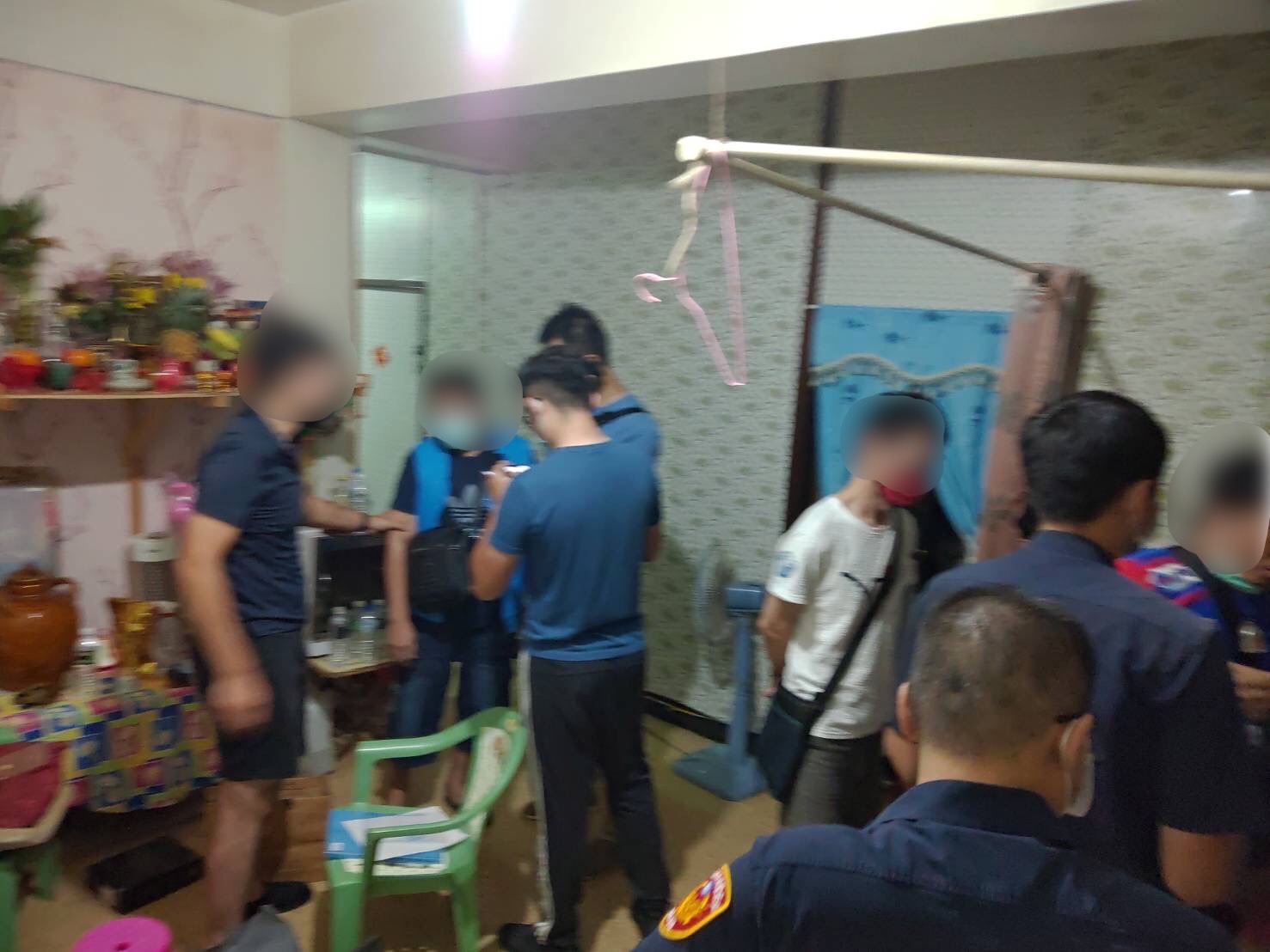 圖片說明:樹林警方查獲賭客20人、賭資逾50萬元。(記者徐煜勝翻攝)