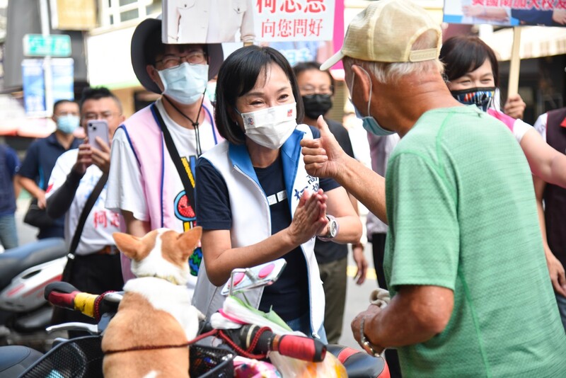 漾新聞|陳時中打自己防疫分數是85分打疫苗90分 柯志恩：他真的是自我感覺良好
