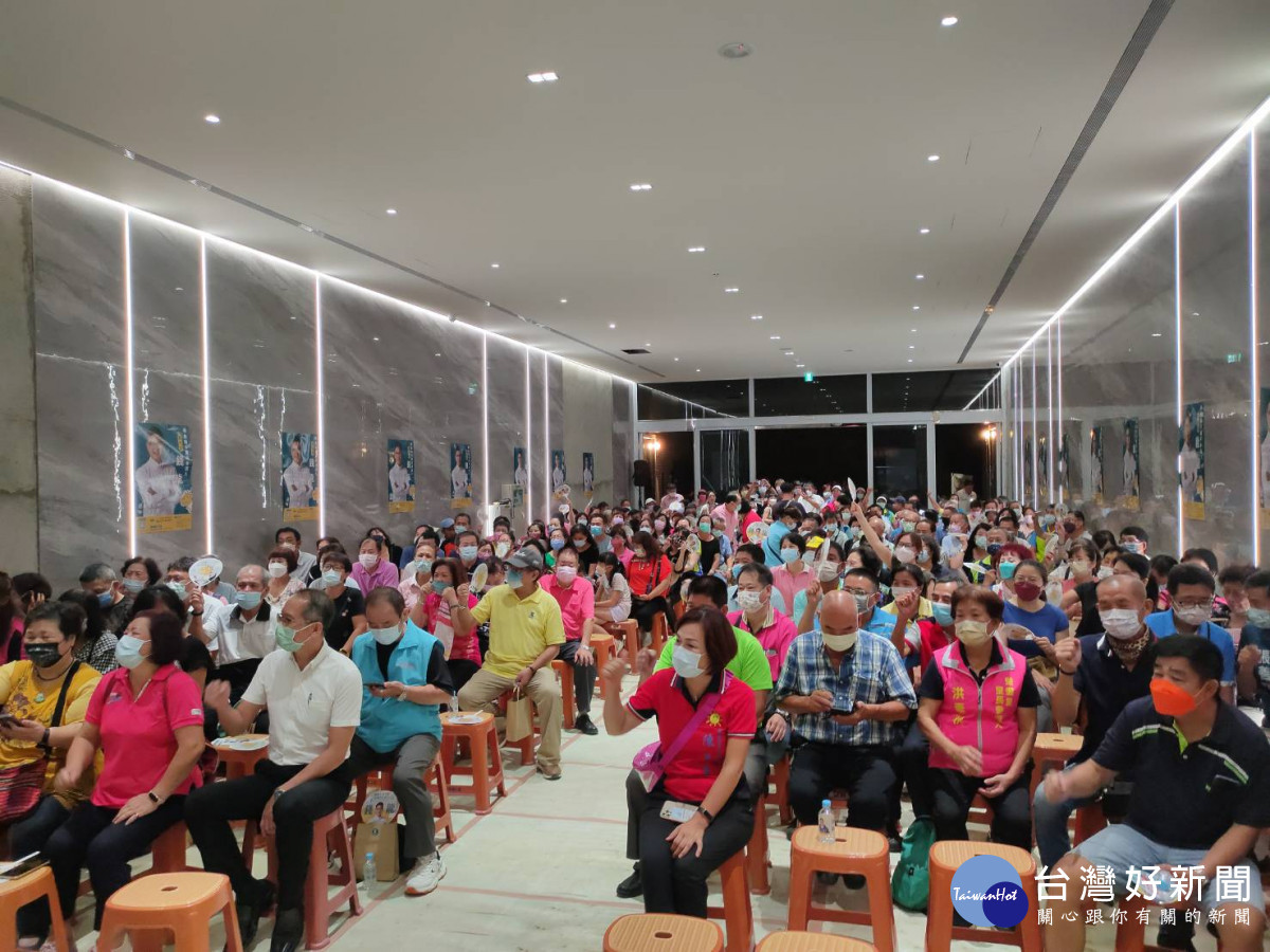 在地青年服務在地鄉親 蘆竹區市議員參選人錢龍總部成立