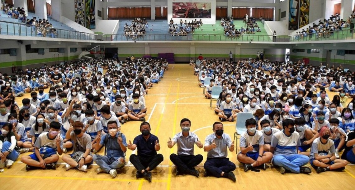 政院南服中心8場「勞權扎根校園列車」 3370位職校生參與了解求職防詐及勞動權益