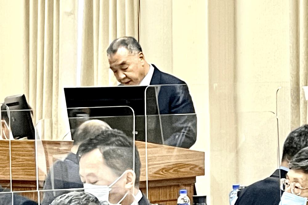 中共稱海峽中線不存在 邱國正:籌獲武器快速提升戰力 確保國家安全 32 國防部長邱國正報告