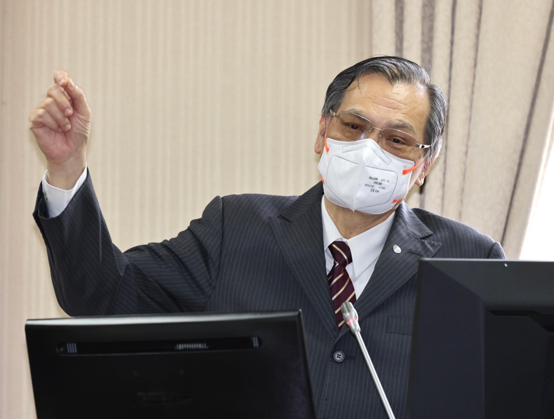 國安局長陳明通表示北韓發射彈道飛彈穿越日本主要是引起拜登注意。林啟弘攝