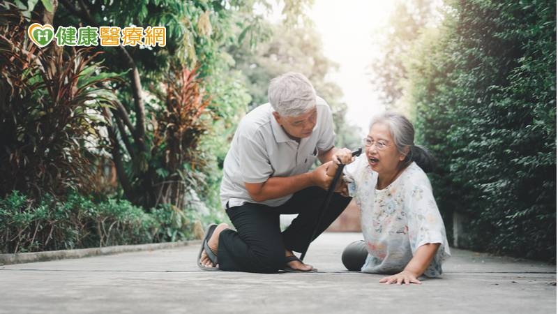 年長者跌倒不只因為骨鬆 肌少症也是失能殺手