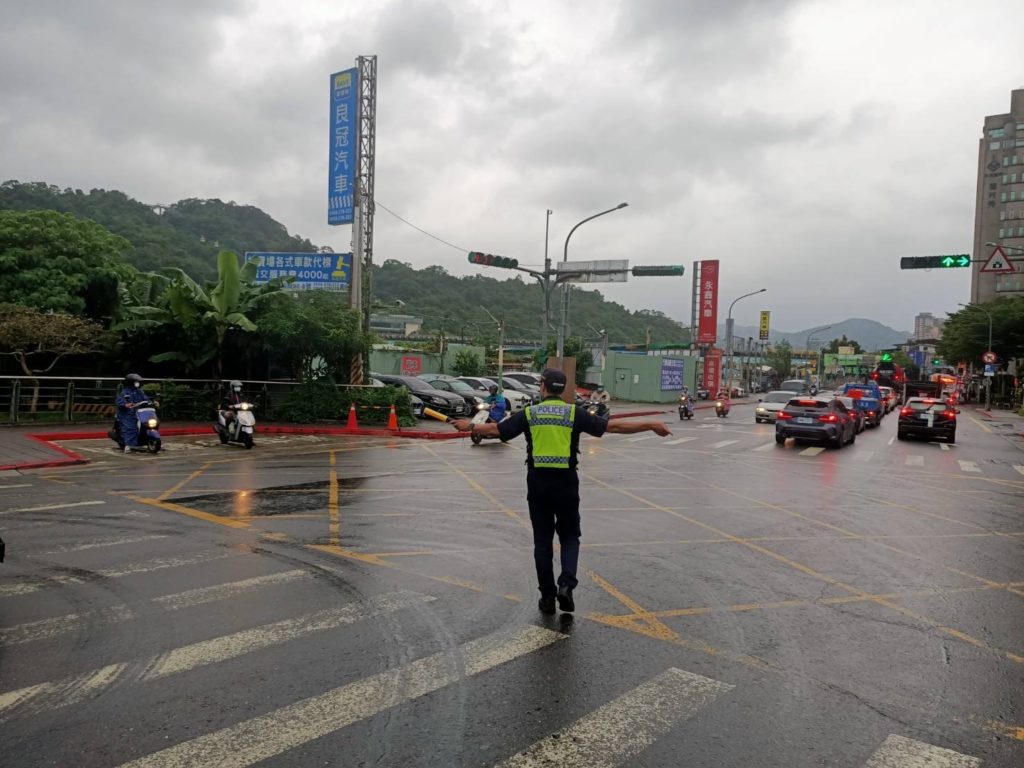 加強木柵路四段159巷口交通疏導