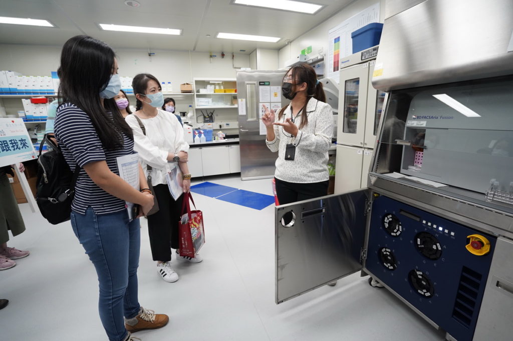 2022臺北生技小聚生醫轉譯核心共儀設備參訪解說